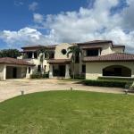 Venta de hermosa casa de playa en buenaventura