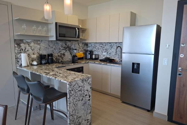 Elegant 2-bedroom apartment with panoramic view