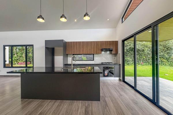 Contemporary home for sale in alto boquete