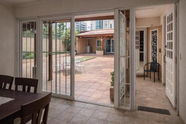 Commercial asset with patio in obarrio – zoning 1z