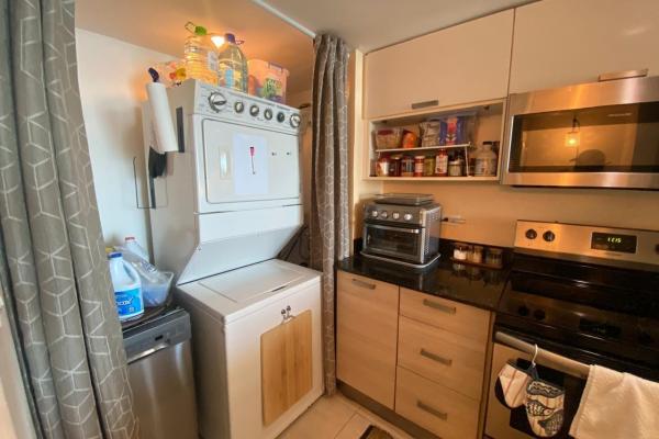 Apartamento frente al mar en coronado bay: dos estudios fusionados