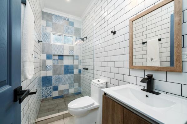 Casa con piscina de agua salada en dolega panamá