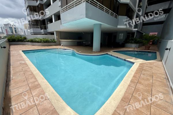 Venta de apartamento en tower one, marbella