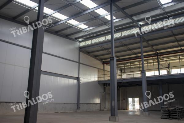 Venta o alquiler de galera en zona uno terminal industrial