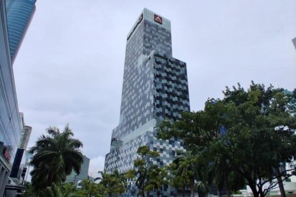 Corporate offices for sale or lease on cde