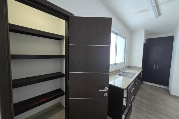 Ph premium tower jr penthouse venta 455,000.00 ó alquiler 2,350.00