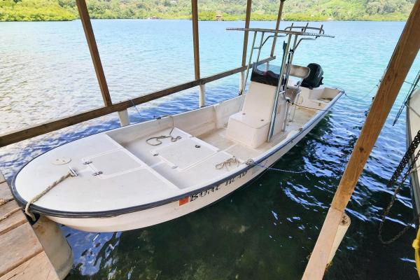Private island gem, isla joya