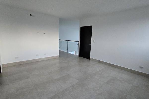 Sale of apartment in ocean waves nueva gorgona