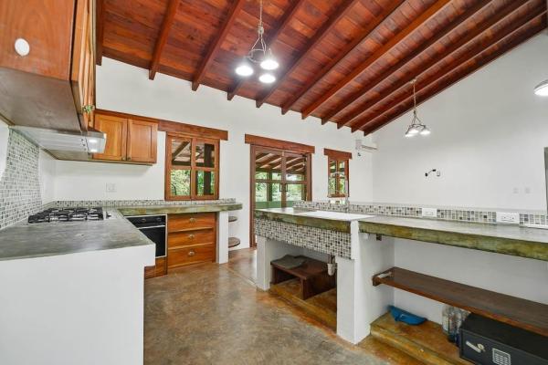 Custom country home with casita in pedasi