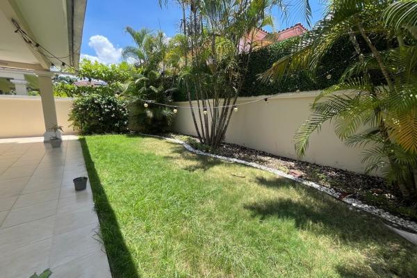 Casa en venta en costa sur - p.h. villa valencia