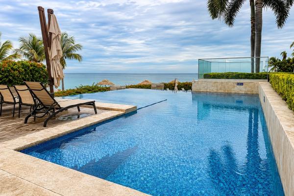 Venta de apartamento en playa blanca ph lighthouse beach tower