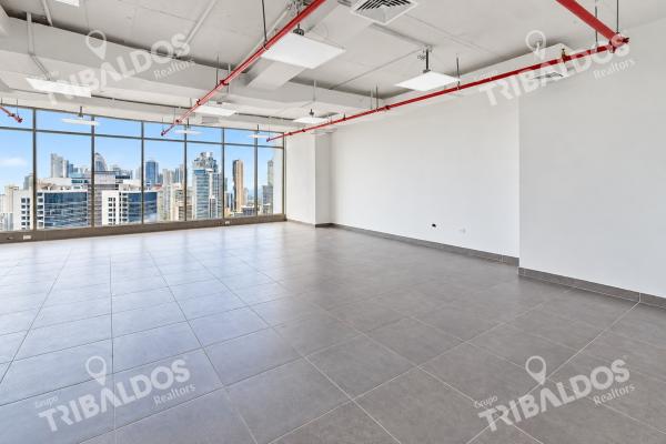Alquiler oficina sin divisiones en torre bicsa, avenida balboa