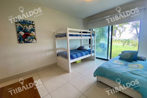 Apartamento en casamar , vista al mar