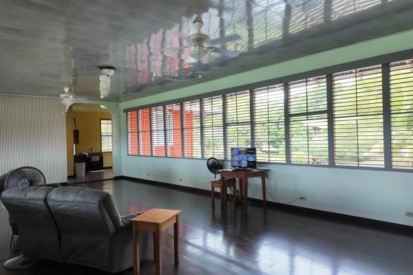 Ocean-view property in las palmas puerto armuelles