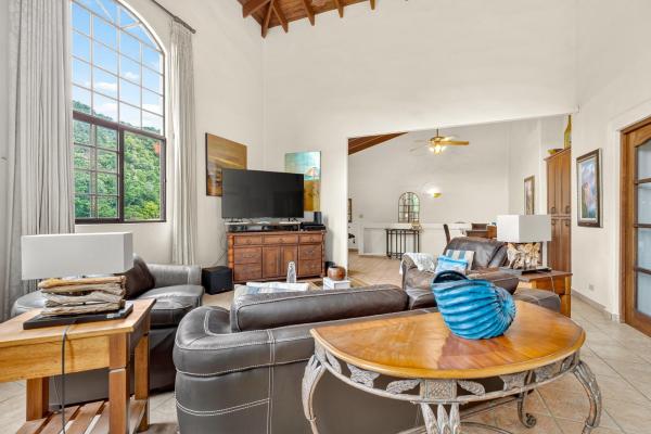 3-bedroom villa in valle escondido, boquete,panama