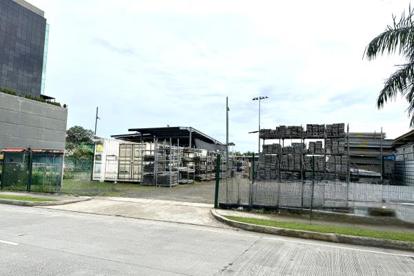 Venta de terreno en santa maria business district