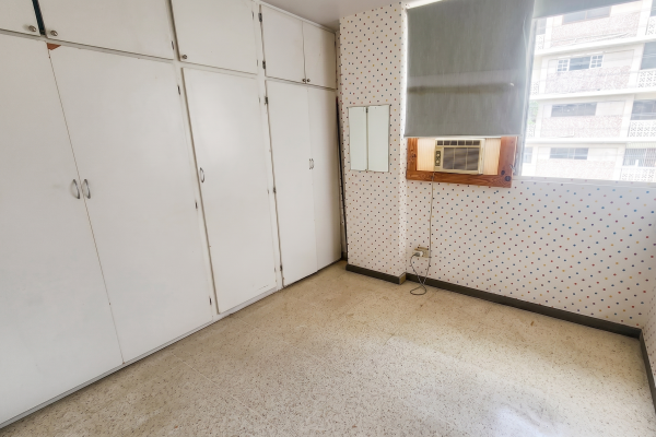 Sale of apartment in the esmeralda building, bella vista