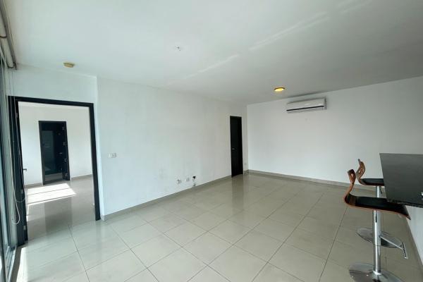 Apartment for rent (only appliances included)