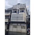 Commercial building of 3 stories in colon city