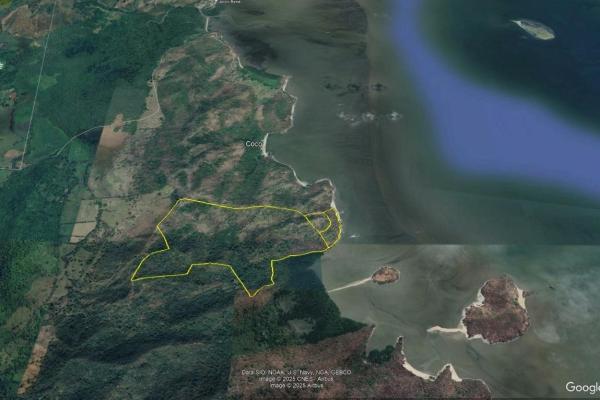 Beautiful farm with sea views in capira