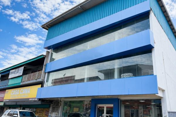 For sale commercial building in chitre