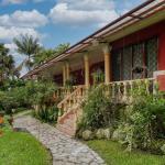 Finca residencial de 3,69 hectáreas con lagos, río y bosque.