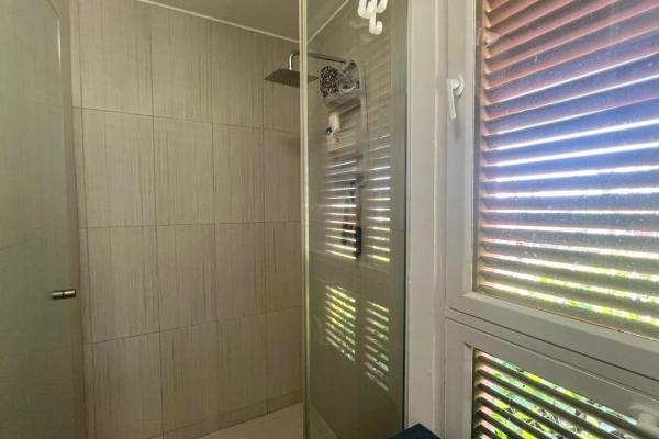 3 bedrooms turn key beach house