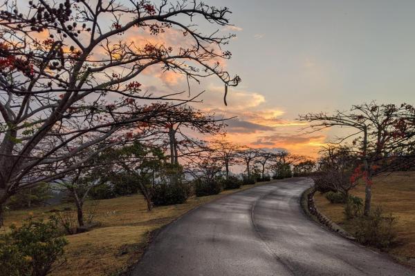 El nancito: ocean + mountain investment land