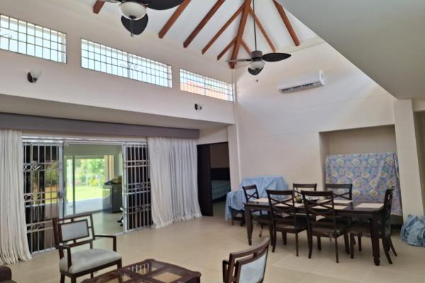 Villa de 3 habitaciones y 3 baños en costa blanca decameron