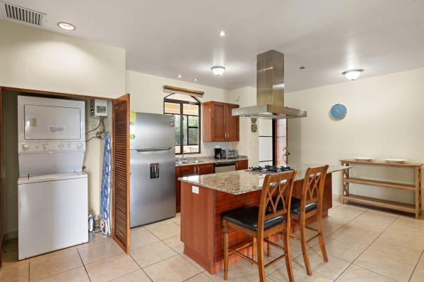 Condominio de 2 rec. en los molinos boquete