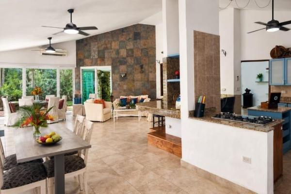 Luxury corner property in punta barco village
