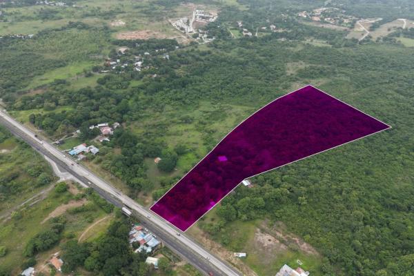 Venta de terreno en punta barco