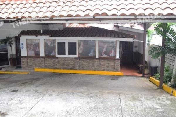Venta de casa comercial en san francisco