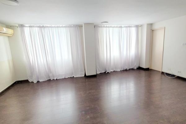 Bargain for sale at edf bahia marbella 1