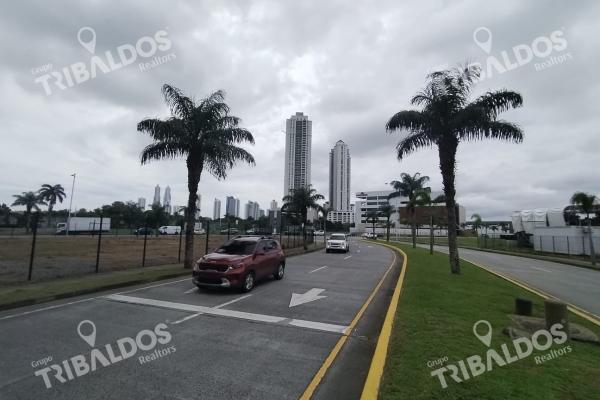 Venta de terreno en santa maria business district