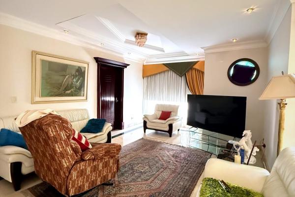 Casa en venta en residencial gold point – amplia y lujosa