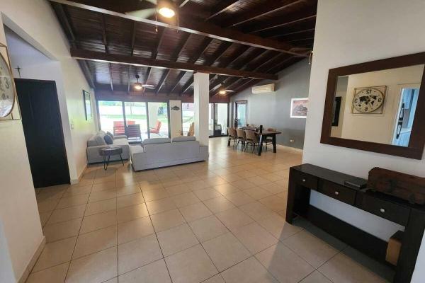 Luxury golf front home in coronado