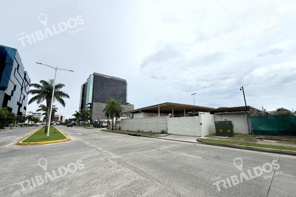 Venta de terreno en santa maria business district