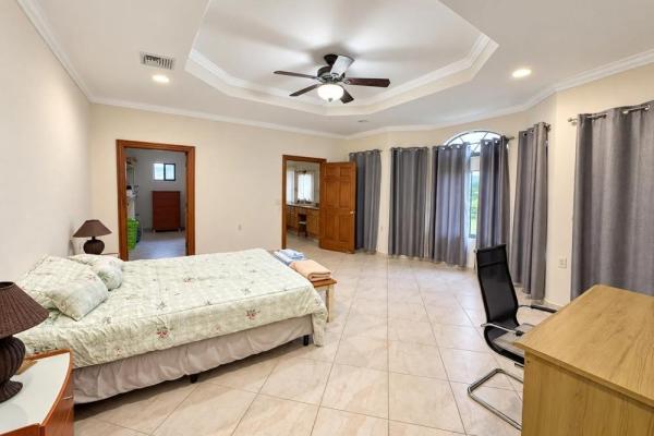 Casa de tres habitaciones en venta en alto boquete