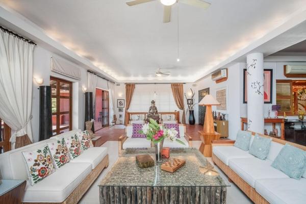 Villa esplendorosa, lujosa propiedad con vistas al mar