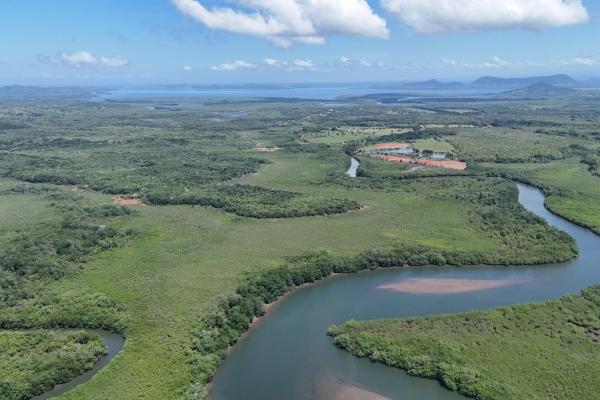 Commercial property in boca chica