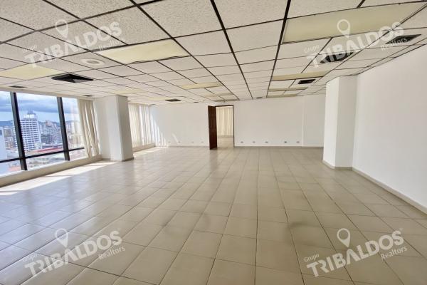 Venta oficina , area bancaria, bella vista