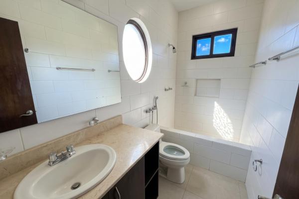 Family home for sale costa sur – near int. schools