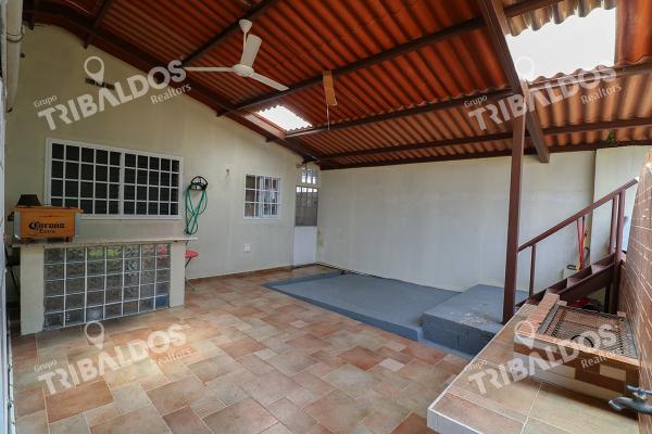Venta de casa en brisas del golf
