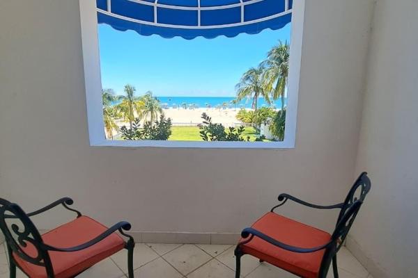 Villa dúplex frente al mar en playa blanca