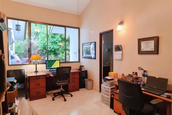 Se vende casa de montaña con impresionantes vistas en altos del maria