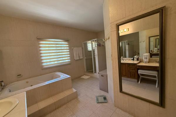Venta de casa en costa serena costa del este