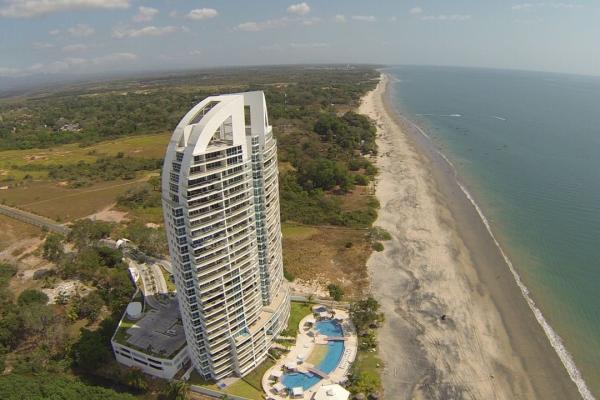 Alquiler de apartamento en santa clara residences, frente al mar