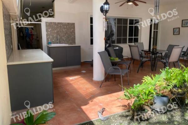 Casa en venta en palmeras del este con 5 recámaras en costa del este