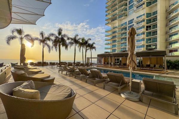 Ocean view condo in panama city panama